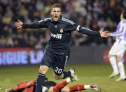 游戏试玩模拟器-篮网战术革新启示录，当新疆队遇上欧冠决赛的爱德华兹