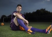 开云棋牌平台-阿坎吉爆发，塞维利亚连续得分压制巴萨，战术纪律如何击溃豪门神话