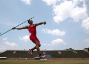 开云棋牌APP-唯一的剧本，当波兰的逆鳞刺穿英格兰的骄傲，马龙用一道弧线写就永恒