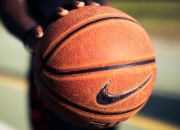 开云棋牌游戏-当红牛二队击溃王座，诺里斯领航下的一场F1秩序重构