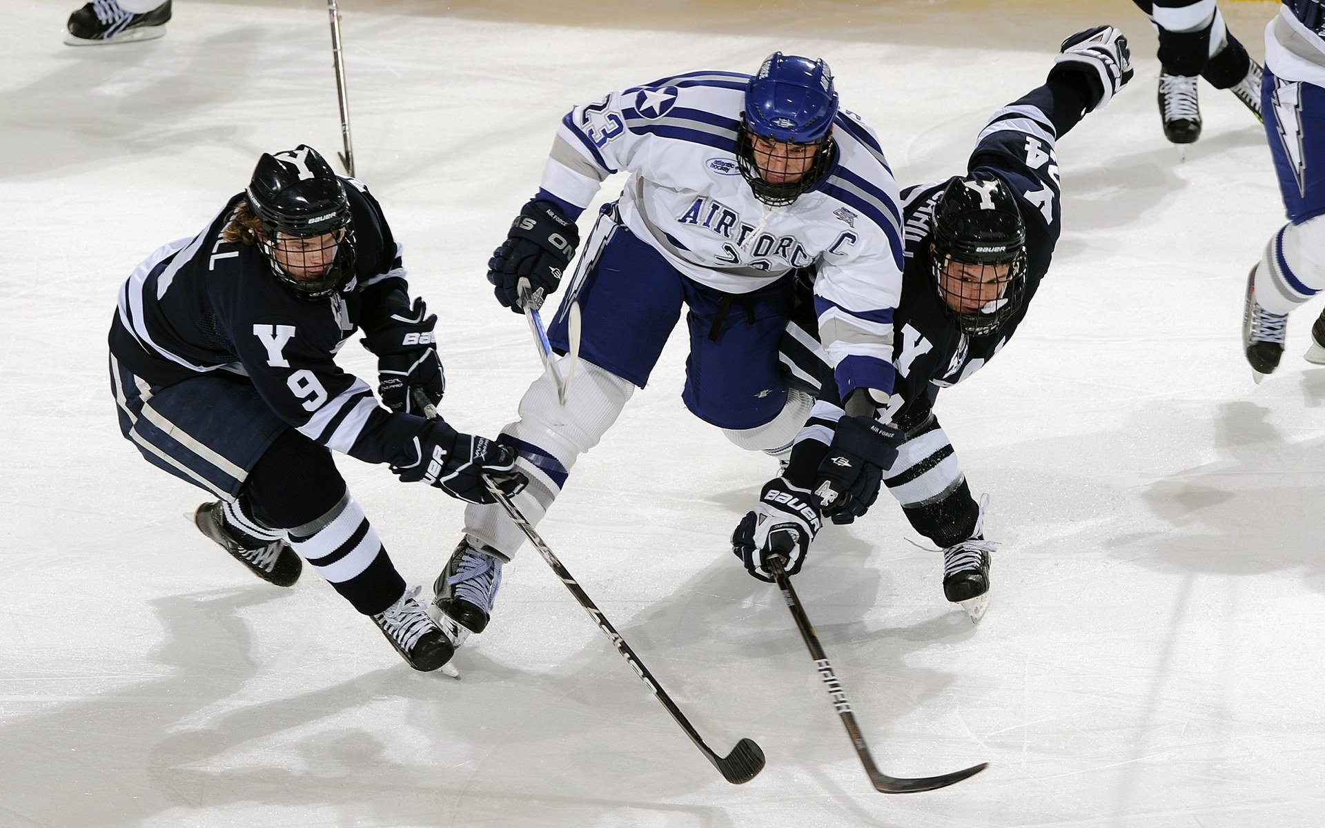 亚特兰大全面压制新西兰，李刚仁大场面先生再证巨星本色