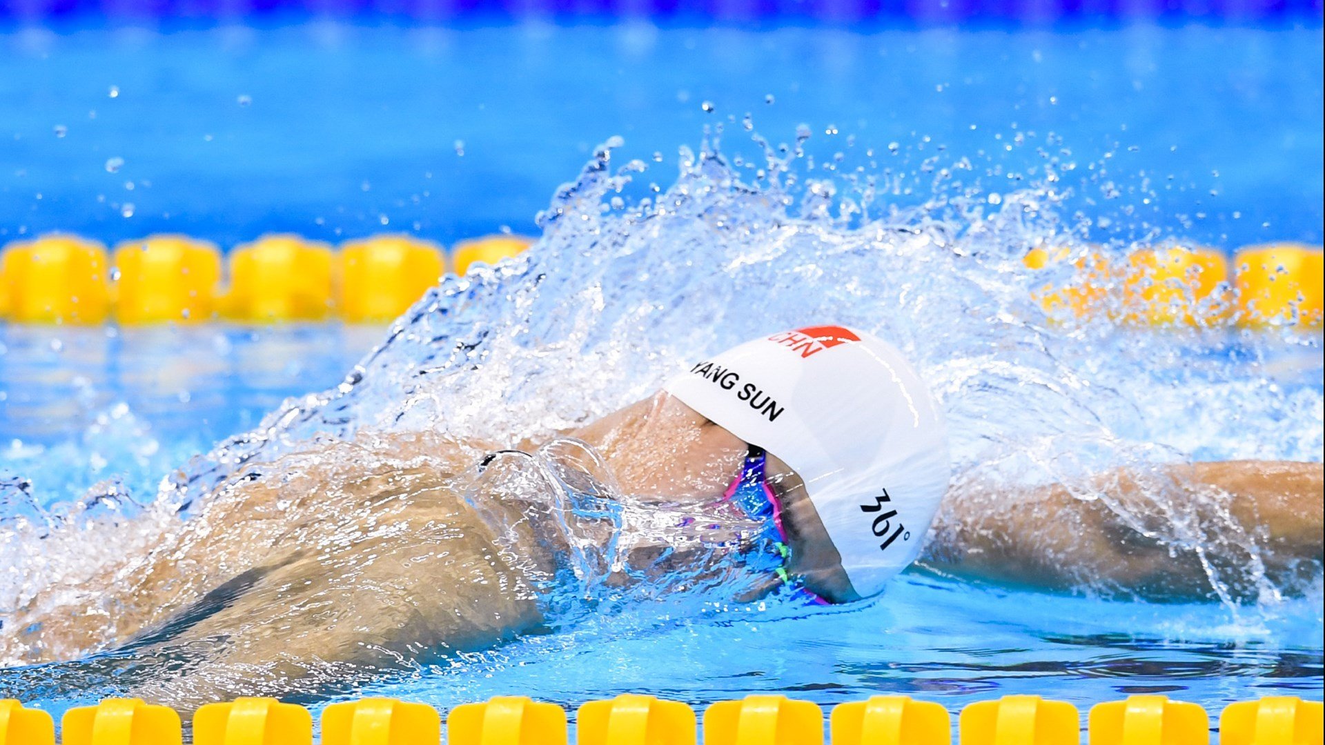 钢铁防线与巨兽觉醒,上海队窒息防守锁死火箭,锡安存在感拉满